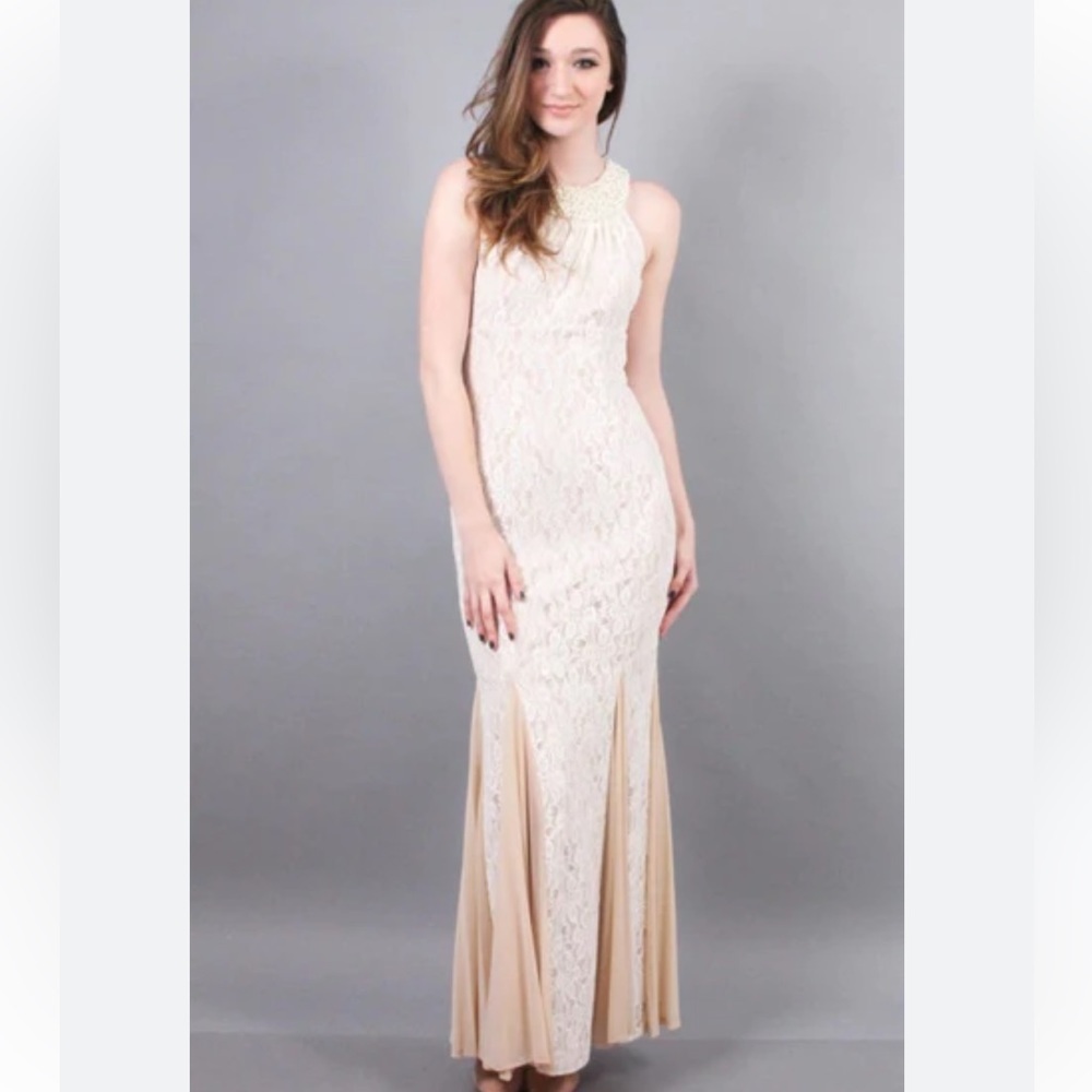 Cachet Lace and Pearl detail Formal Mermaid Gown. Size 4